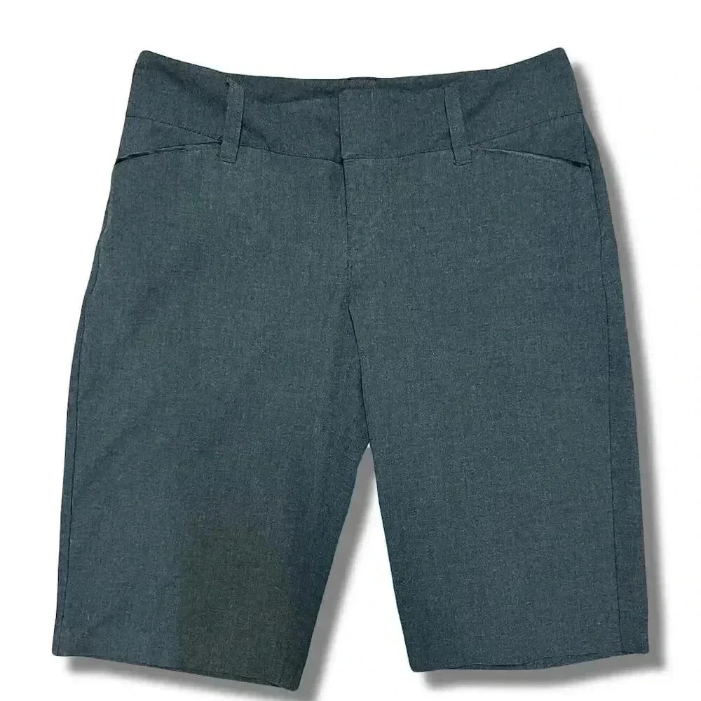 🌟 Old Navy Women's Stretch Dress Shorts Charcoal Gray Pockets Size 4 🌟